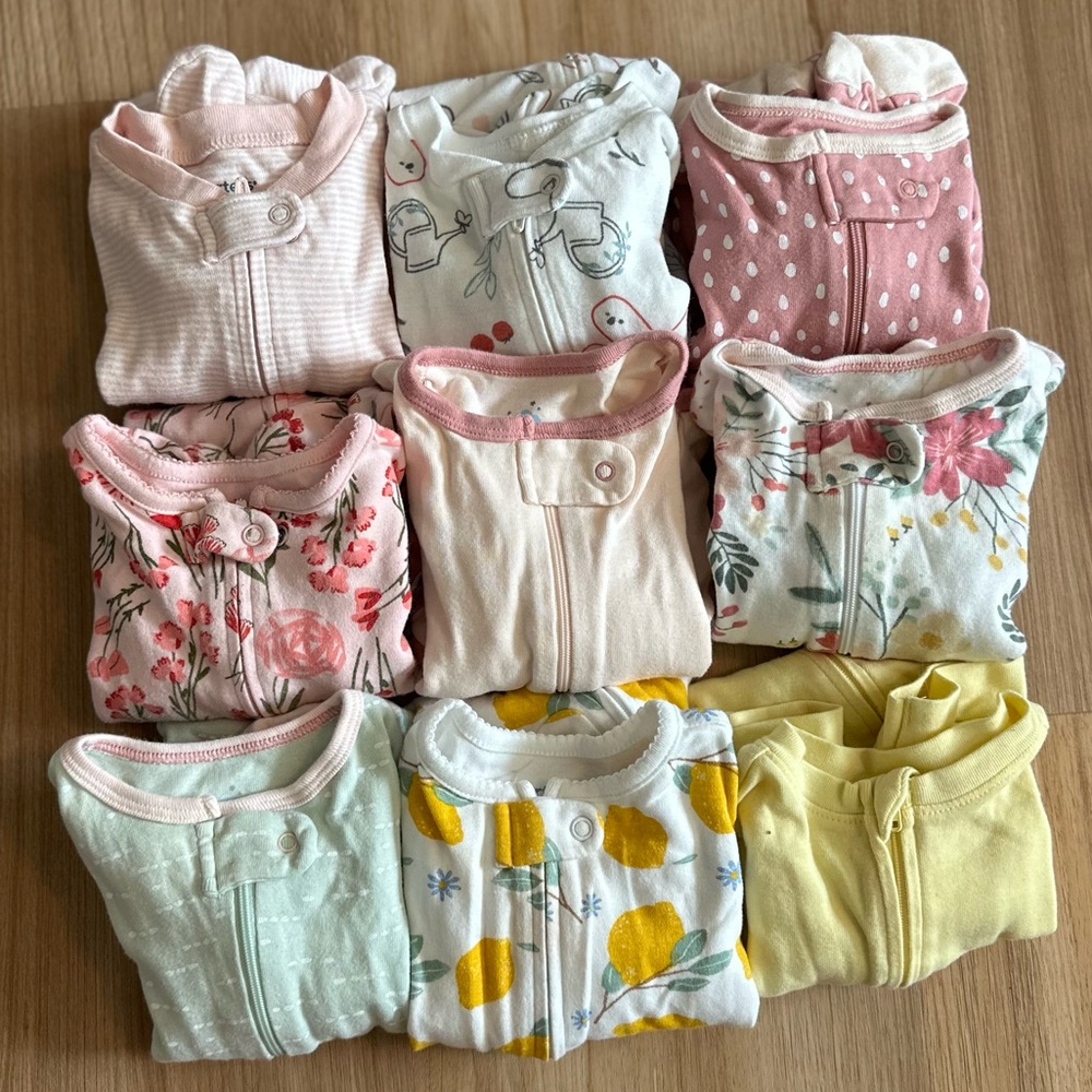 Assorted Baby Sleepers size 6-9m